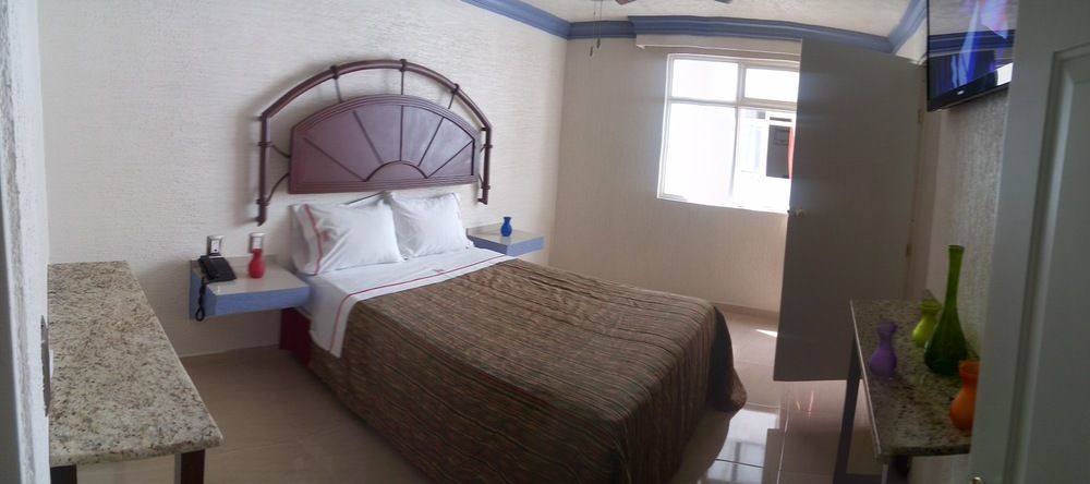 Hotel La Paz Guadalajara Kültér fotó